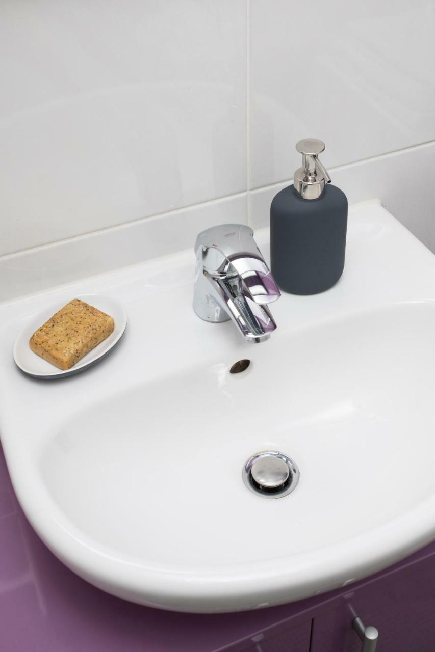 Cute And Sunny Studio In Zagreb With Balcony & Free Parking Luaran gambar